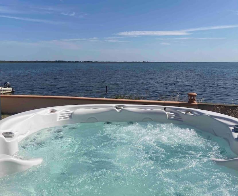 Villa Avec Spa & Vue Panomarique Sur L'Etang Pérols Kültér fotó