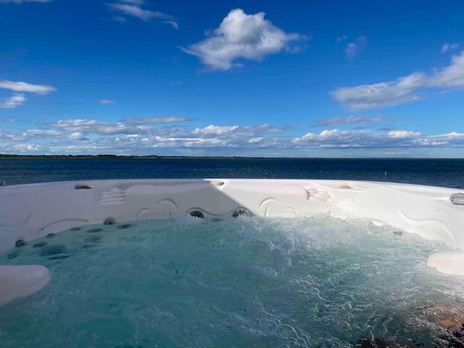 Villa Avec Spa & Vue Panomarique Sur L'Etang Pérols Kültér fotó